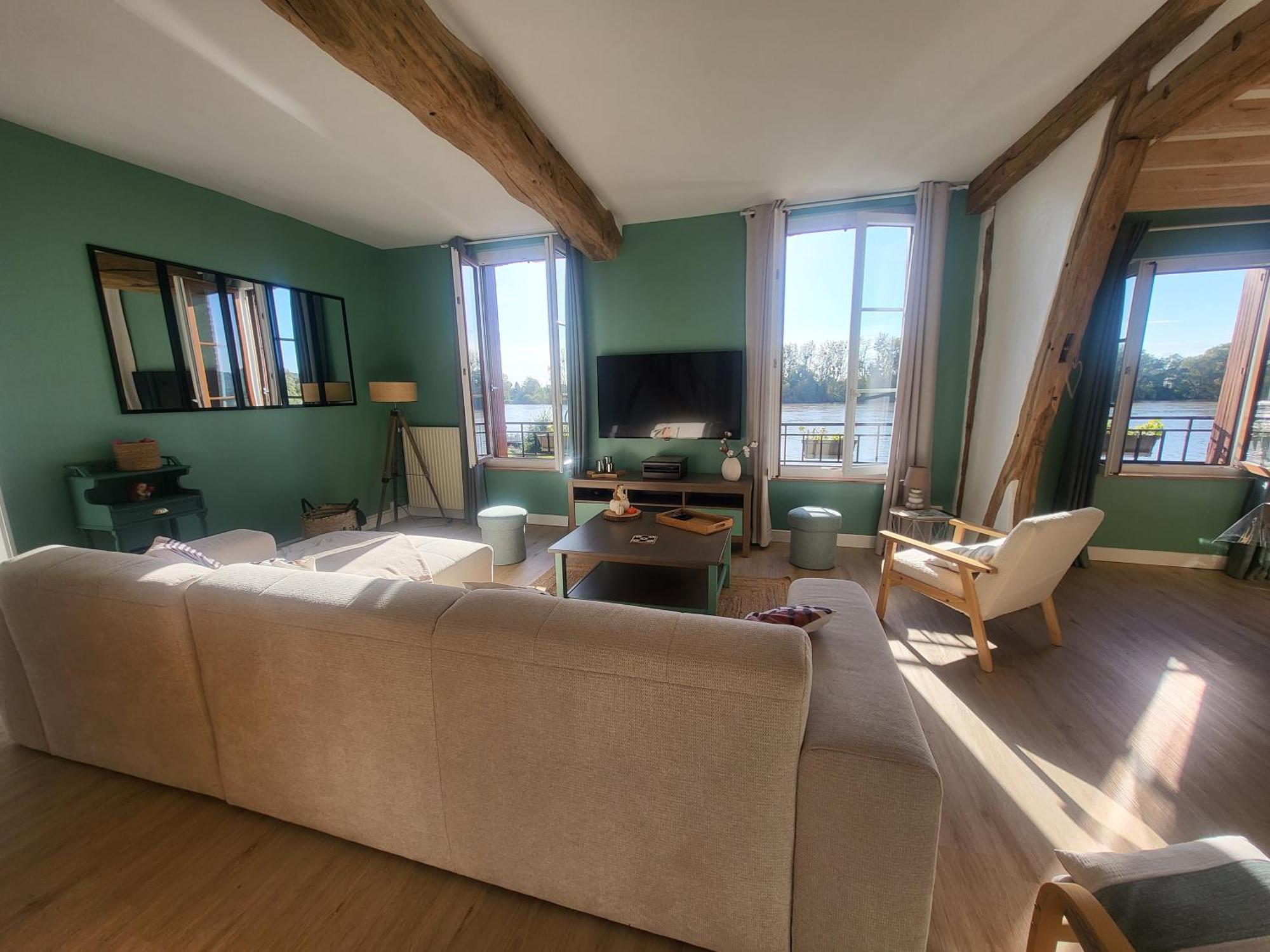 Vakantiehuis Le Coeur Du Bien-etre - Grande Capacite - 6 - Superbe Emplacement - Vue Seine - Decoration Soignee - Coin Touristique Les Andelys
