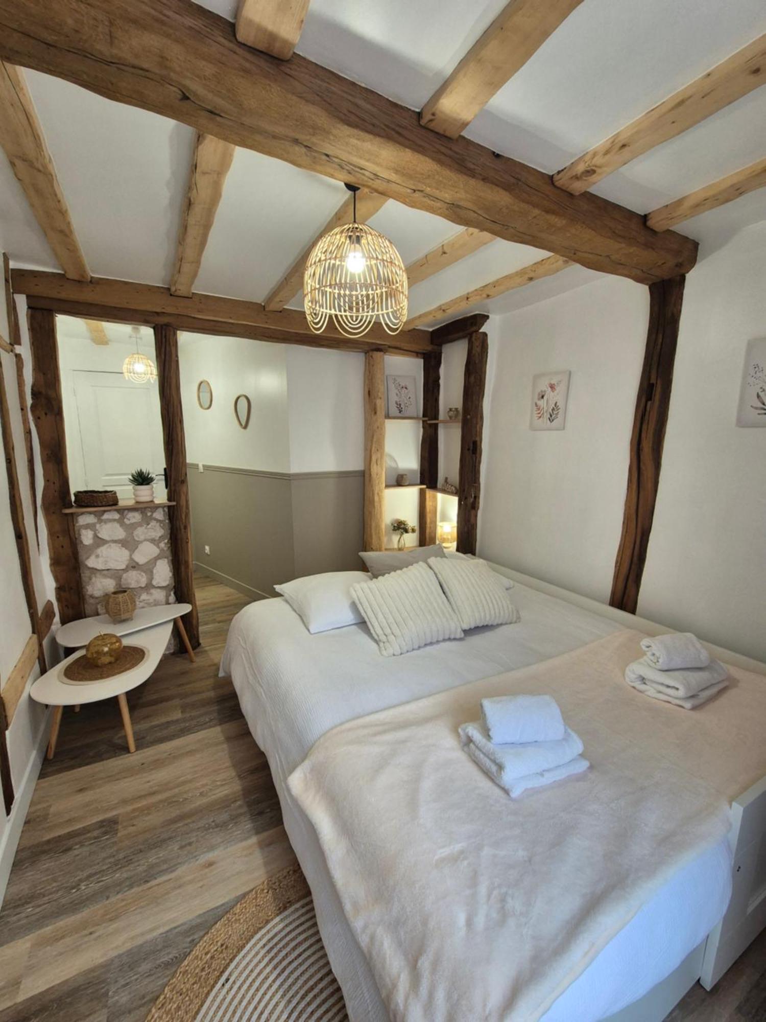 Le Coeur Du Bien-etre - Grande Capacite - 6 - Superbe Emplacement - Vue Seine - Decoration Soignee - Coin Touristique * Les Andelys